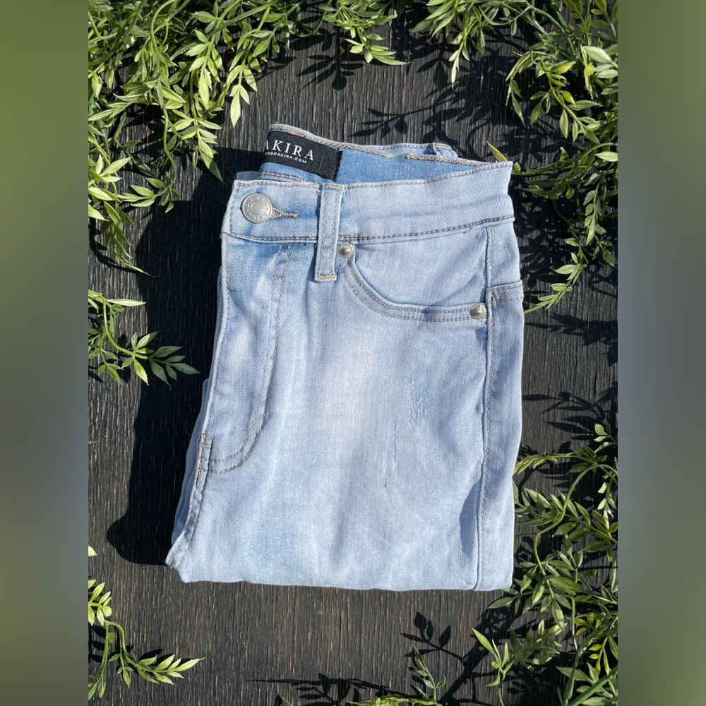 Akira Jeans